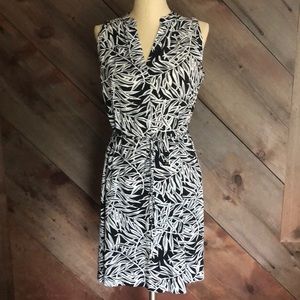 Sleeveless cotton dress